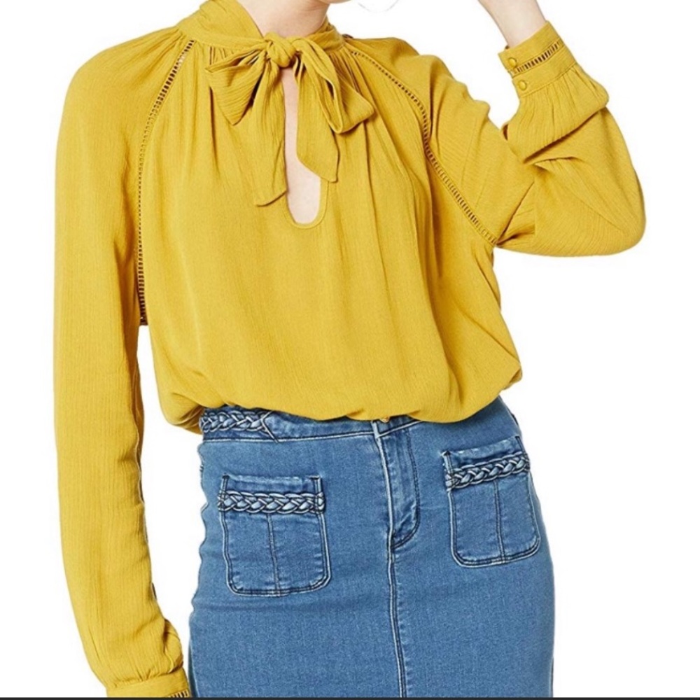 Jack by BB Dakota “Like a Boss” Tie Neck Top